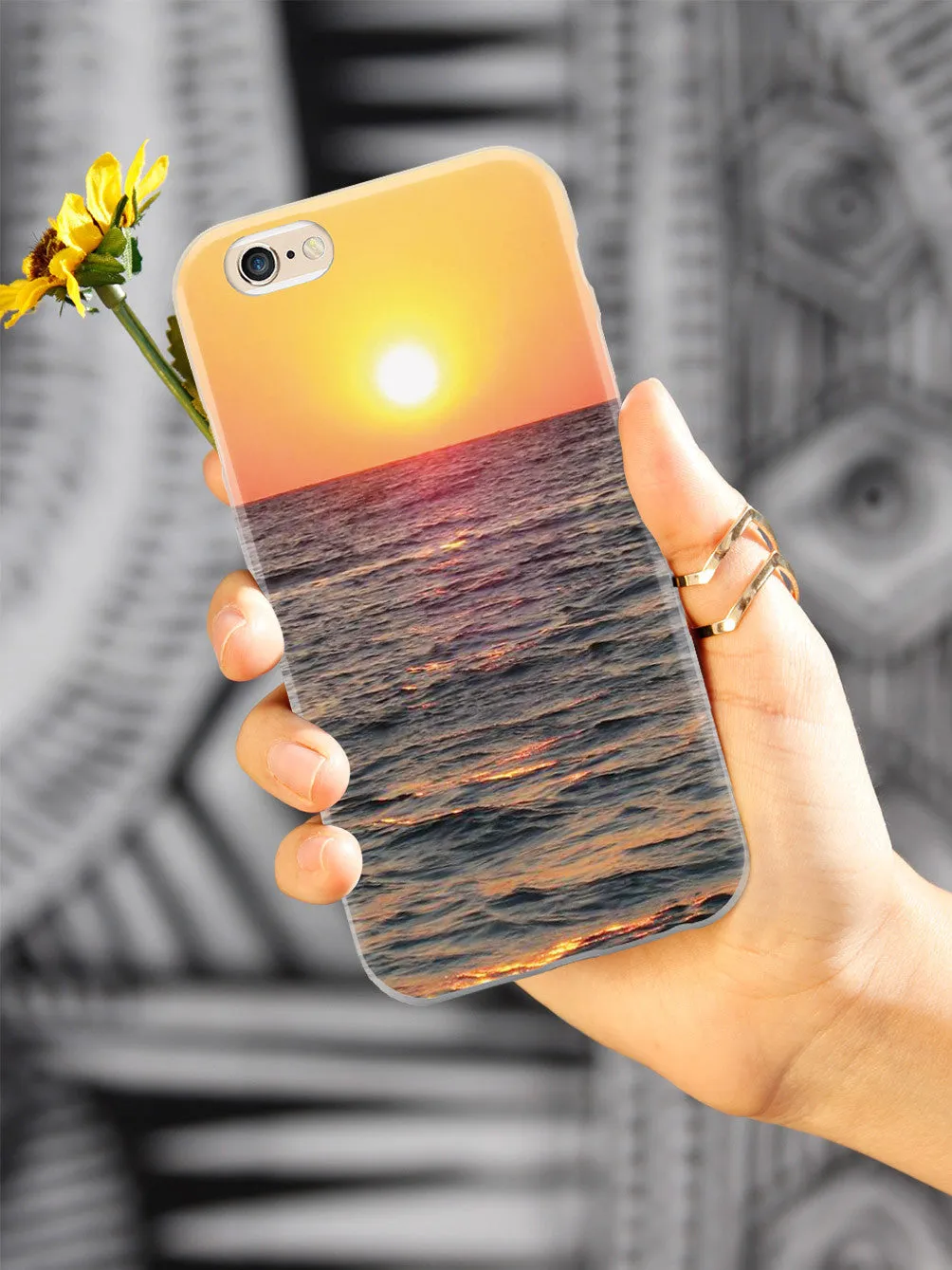Beautiful Ocean Sunset Case