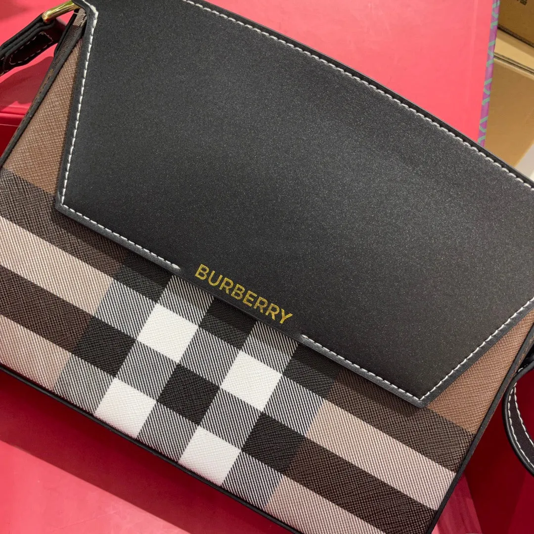 BUR110 Check and Leather Catherine Shoulder Bag / 9.5 x 2.2 x 6.9in