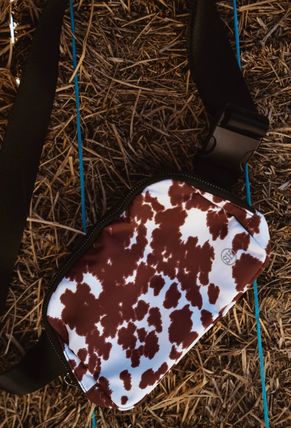 CROSS BODY BAG: STAMPEDE