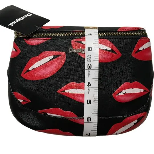 Desigual Lips Kuala Printed Lips Belt Bag