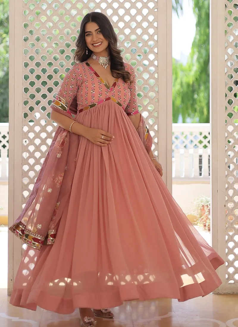 Exquisite Anarkali Suit Modern Elegance