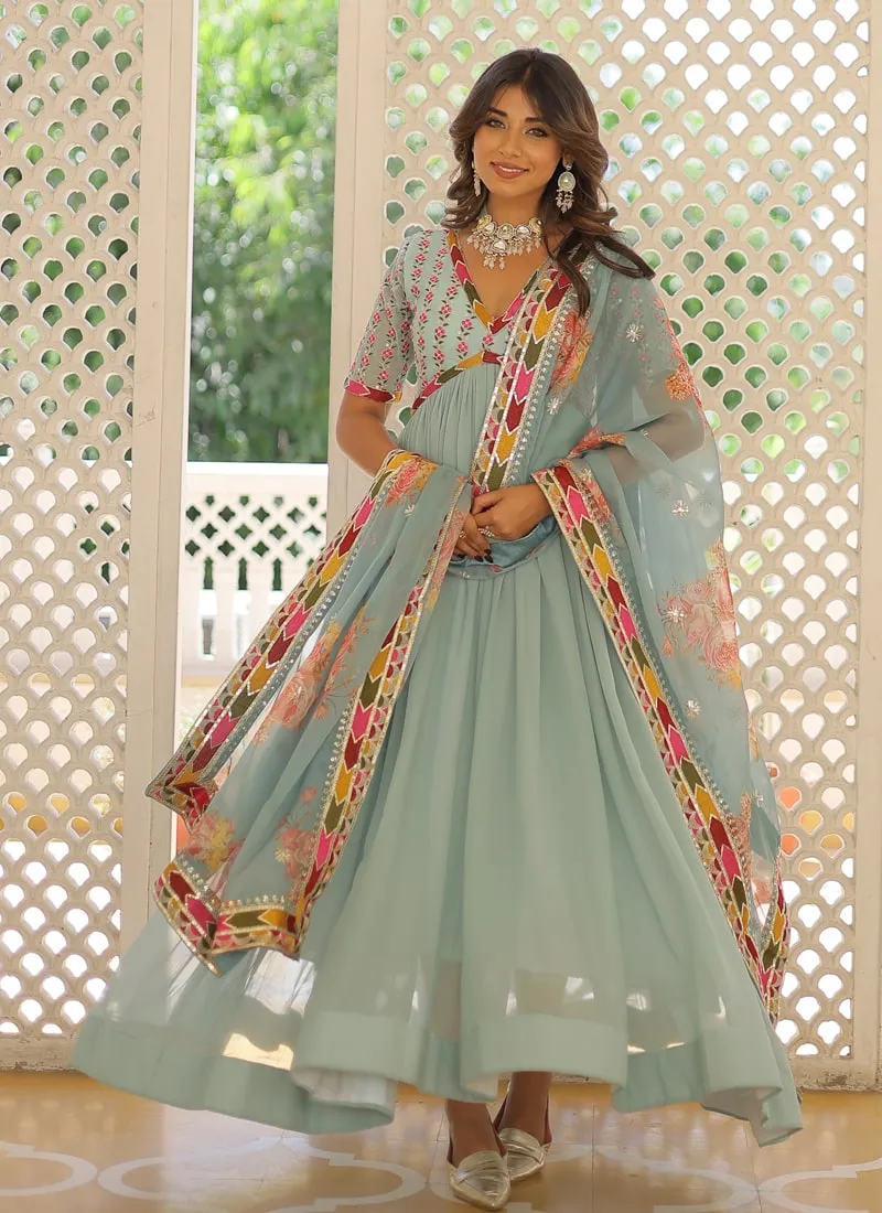 Exquisite Anarkali Suit Modern Elegance