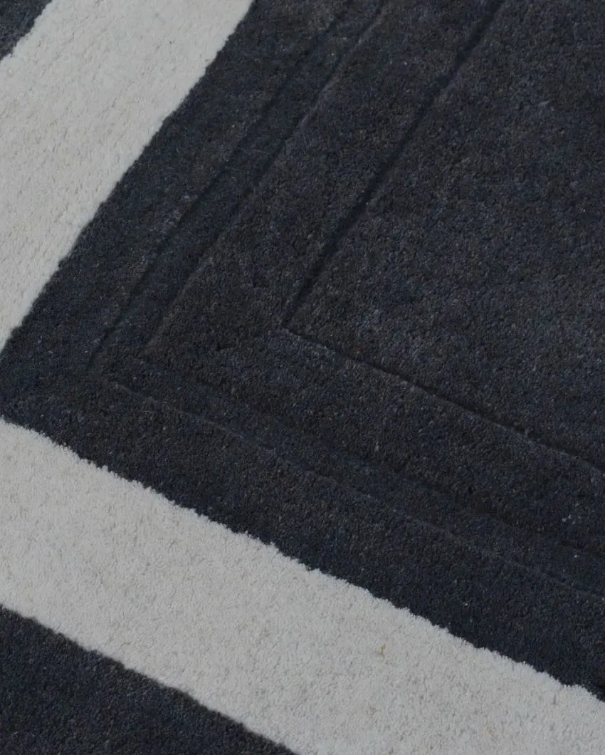 Exquisite Grey Solid Hand Tufted Wool Carpet