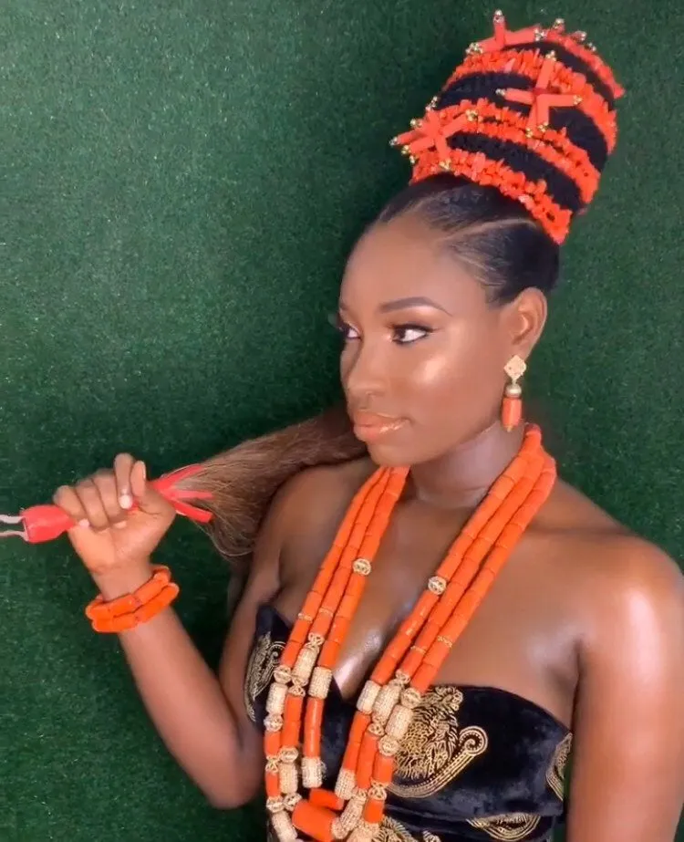 Exquisite Isiagu Attire for Igbo Brides