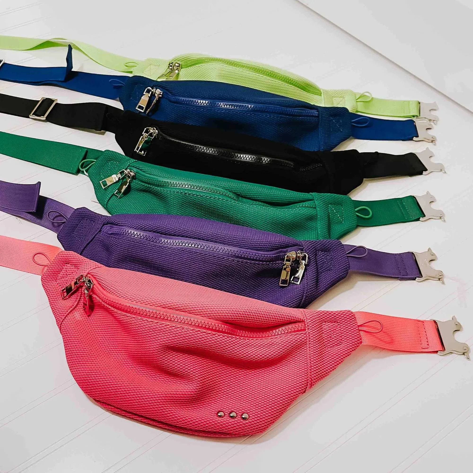 Fast and Free Athletic Bag - Fuchsia
