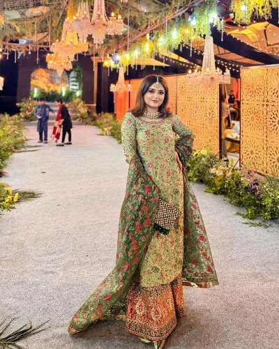 Glamorous Green Georgette Suit with Exquisite Floral Dupatta