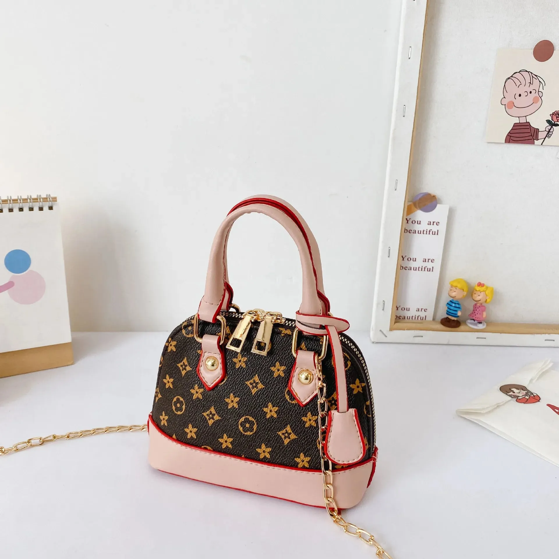 Kids Girls Fashion Handbag PU Leather Purse Chain Shell Bag Brand Crossbody Fanny Pack Shoulder Bags Messenger Bags Princess Totes H22304
