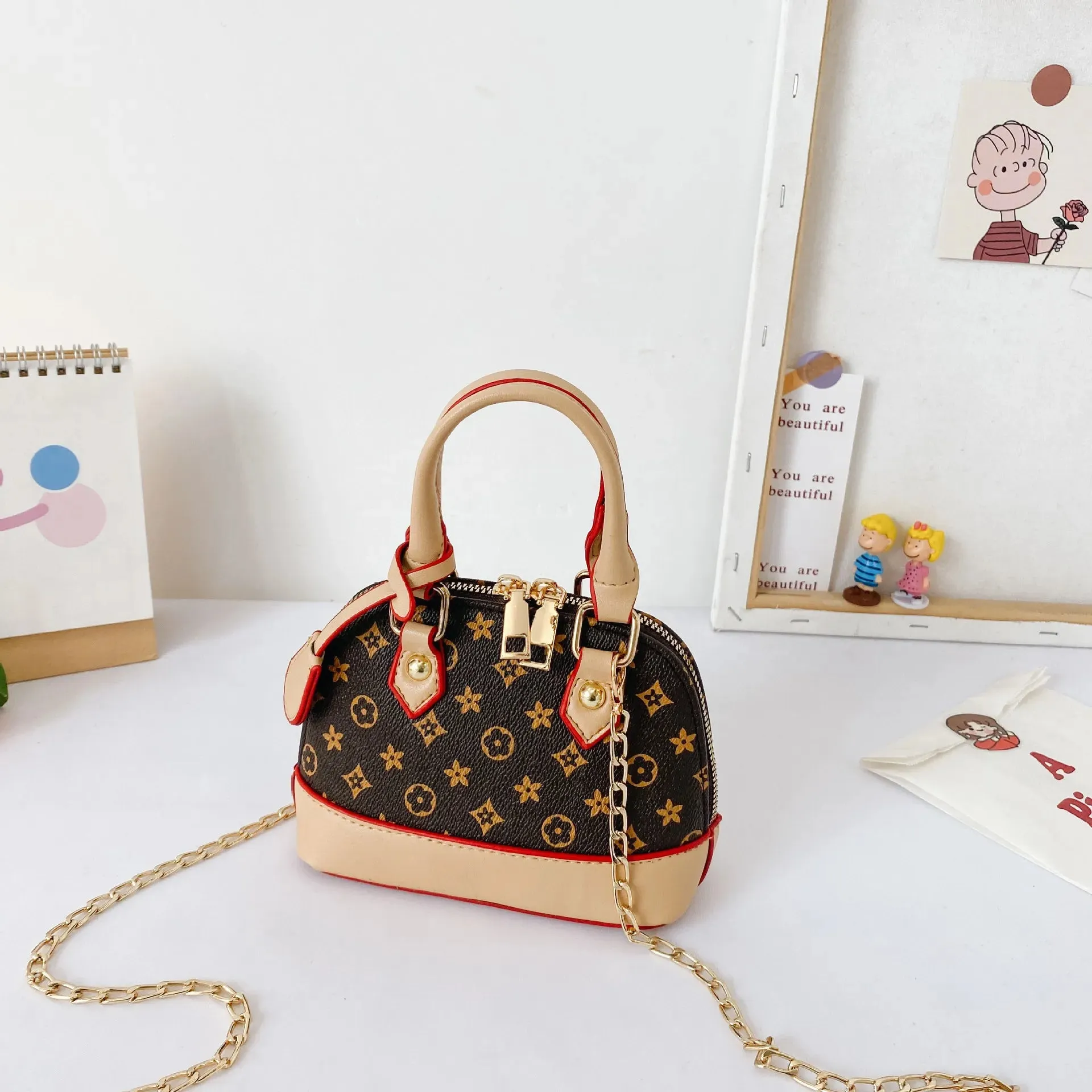 Kids Girls Fashion Handbag PU Leather Purse Chain Shell Bag Brand Crossbody Fanny Pack Shoulder Bags Messenger Bags Princess Totes H22304