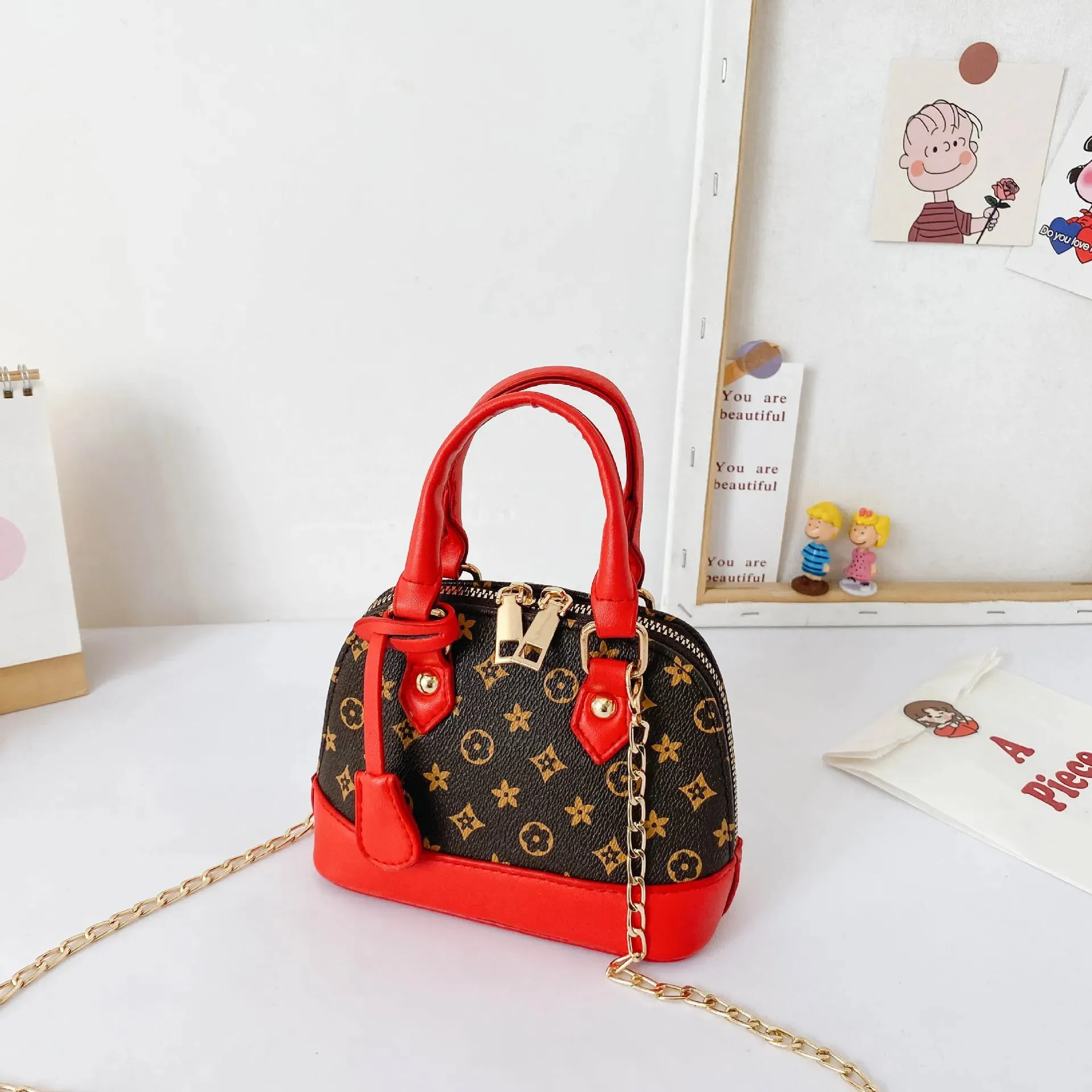 Kids Girls Fashion Handbag PU Leather Purse Chain Shell Bag Brand Crossbody Fanny Pack Shoulder Bags Messenger Bags Princess Totes H22304