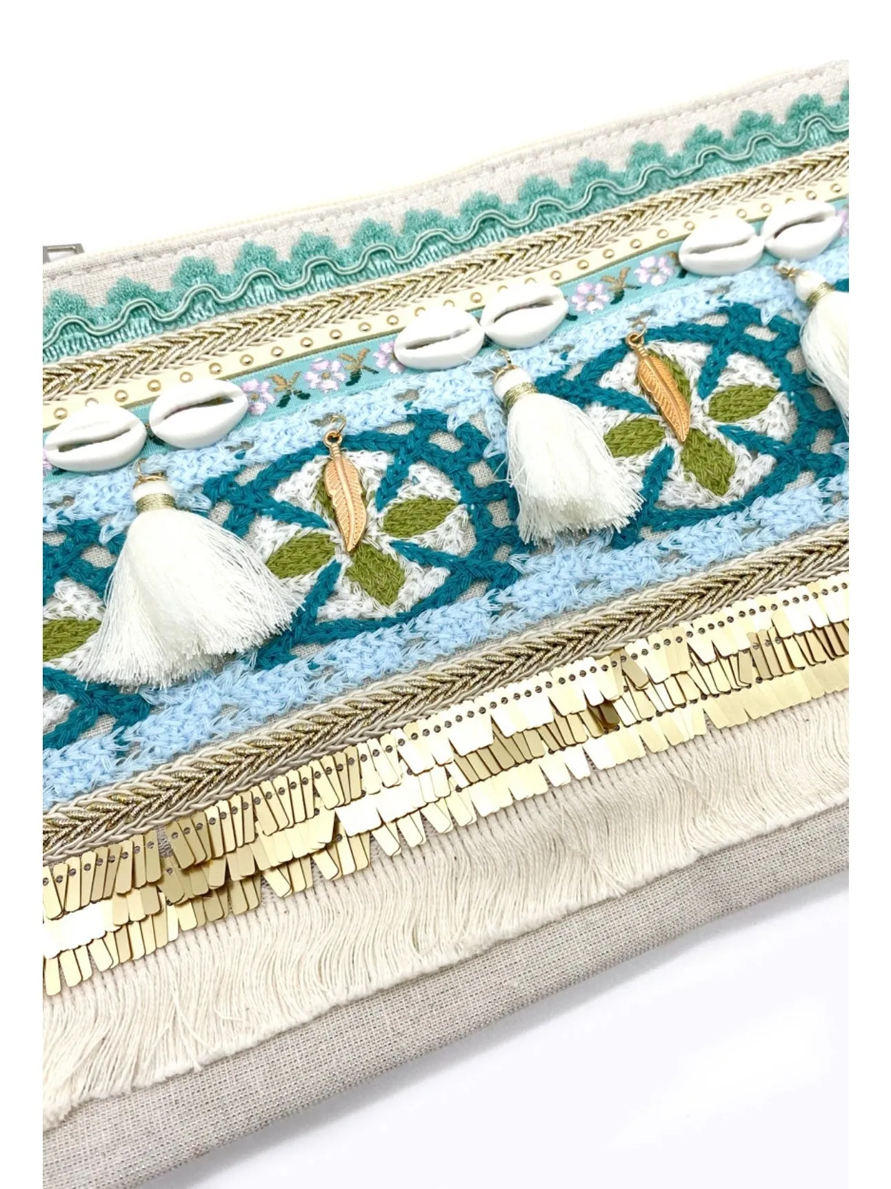 Leoni tassel shell clutch bag