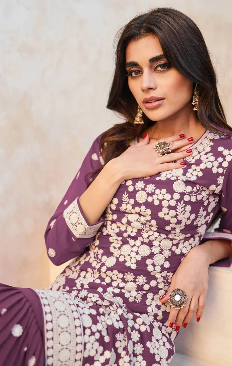 Light Purple Exquisite Faux Georgette Embroidered Salwar Suit