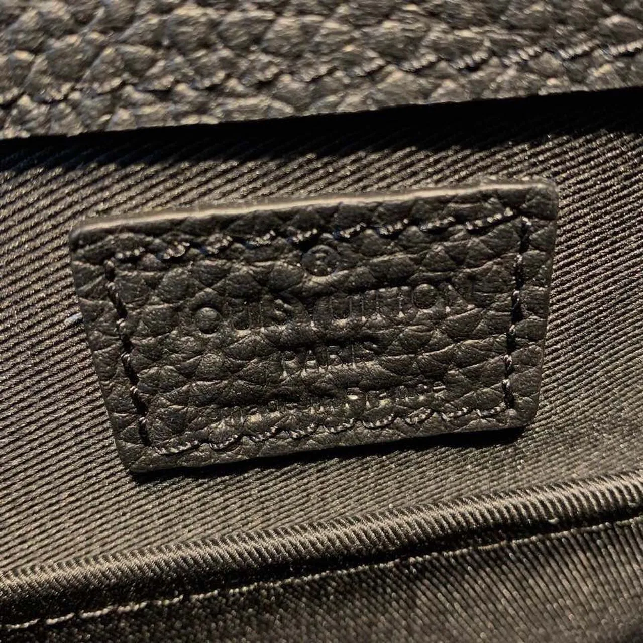 Louis Vuitton Mens Briefcase Runway Bag 28cm Monogram Empreinte Spring/Summer 2020 Collection M44476 Black