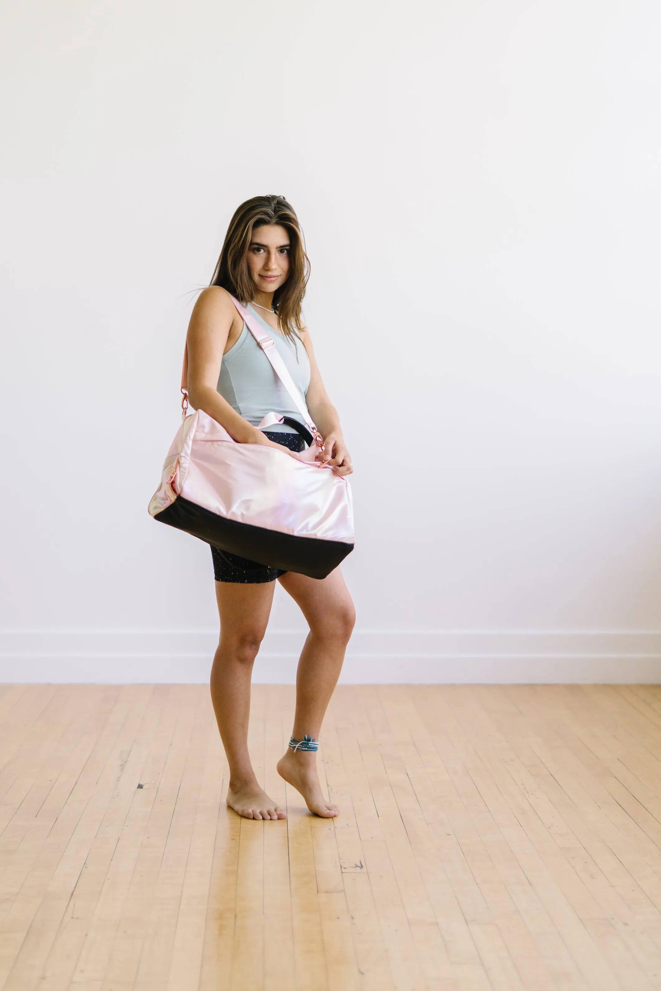 On the Go Duffel - Pink Iridescent