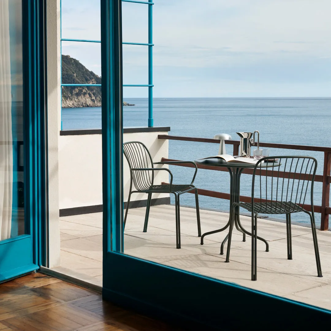 Thorvald SC96 Outdoor Café Table