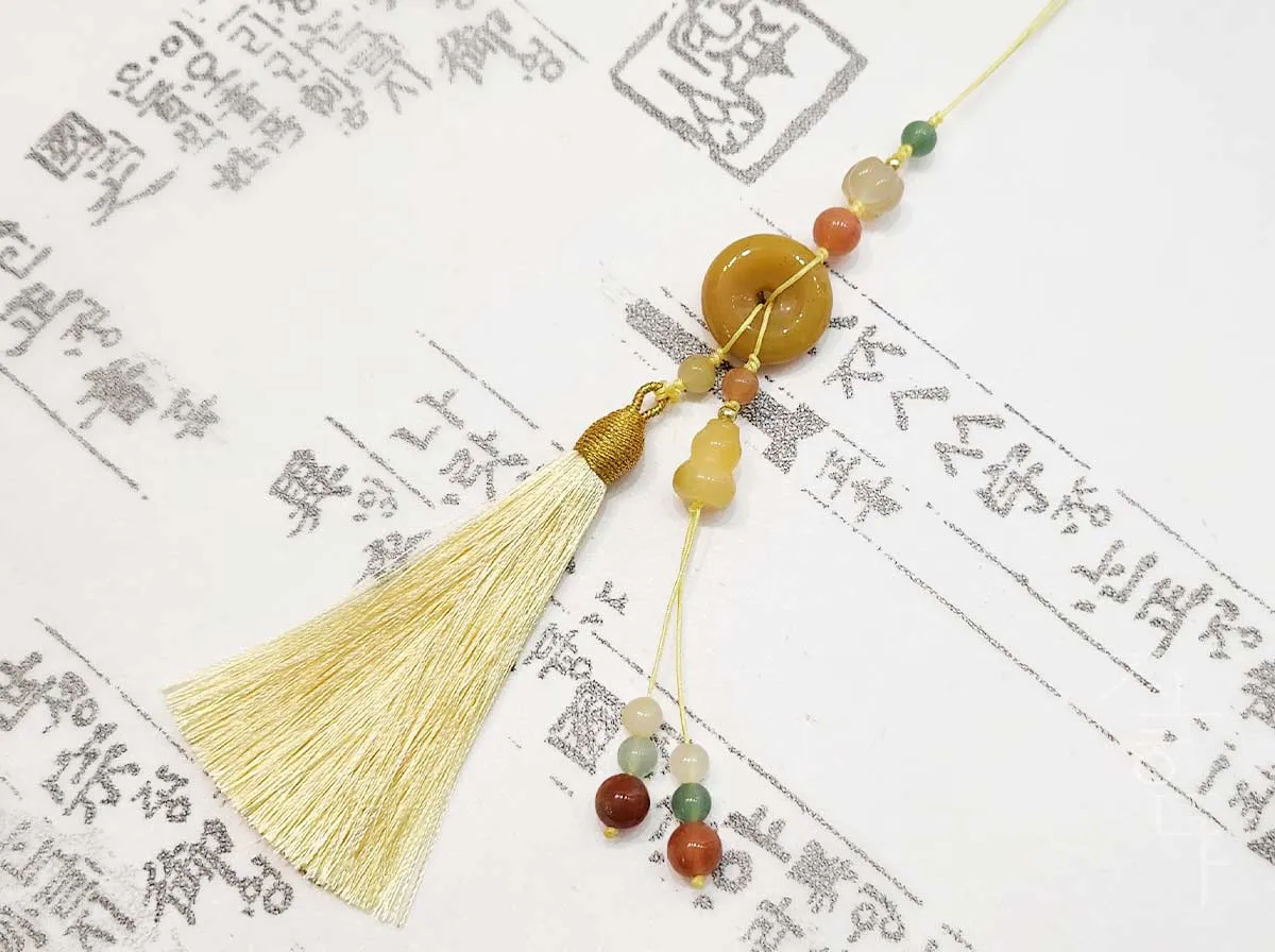 Unique Yellow Gemstones Norigae